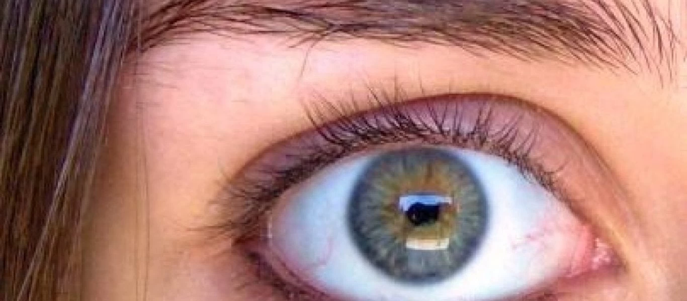 Σπάνιο φαινόμενο: H κόρη του ματιού του διαστελλόταν ταυτόχρονα με τους χτύπους της καρδιάς του (βίντεο)